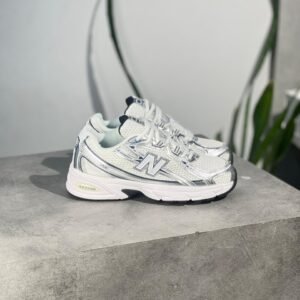 NEW BALANCE 740
