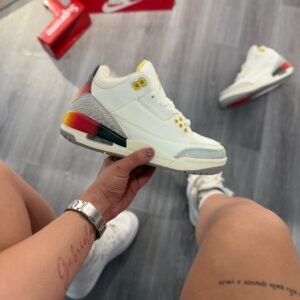 NIKE JORDAN RETRO 3